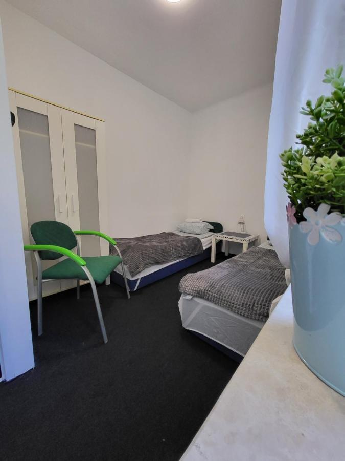 Charmed Homestay - Zaczarowany Varsovia Exterior foto