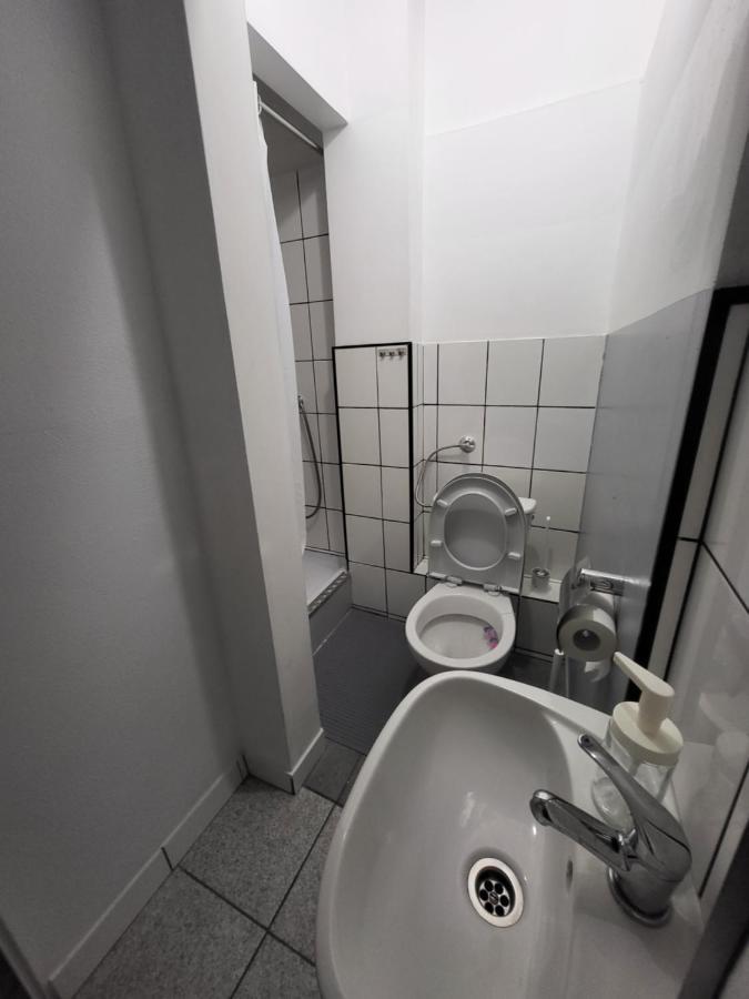 Charmed Homestay - Zaczarowany Varsovia Exterior foto