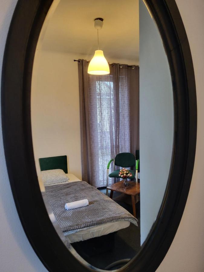 Charmed Homestay - Zaczarowany Varsovia Exterior foto
