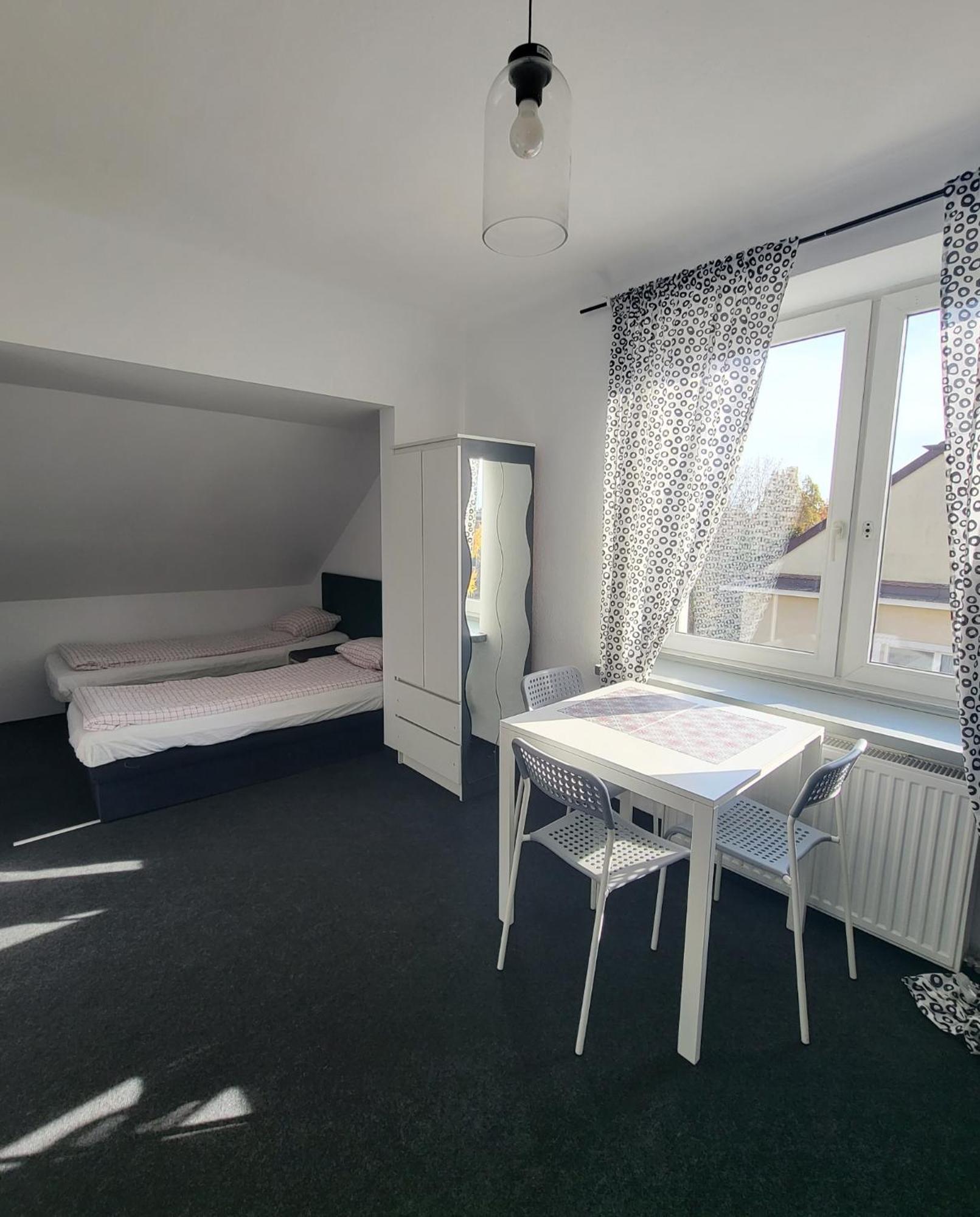 Charmed Homestay - Zaczarowany Varsovia Exterior foto