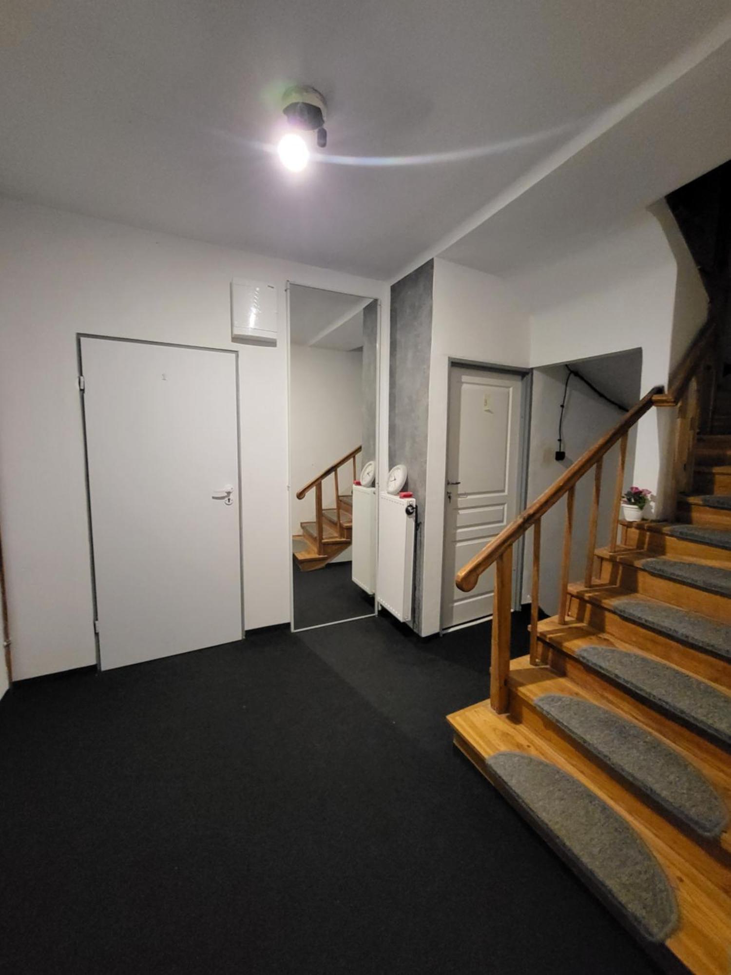 Charmed Homestay - Zaczarowany Varsovia Exterior foto
